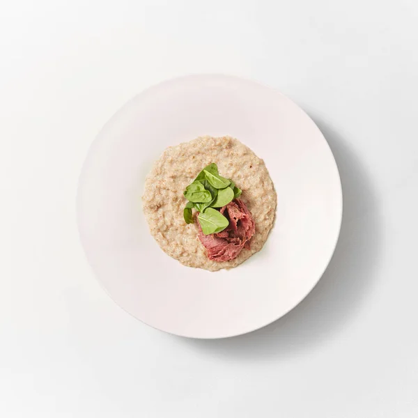 Top View Ceramic Big Plate Homemade Oatmeal Porridge Organic Spinach — Stock Photo, Image