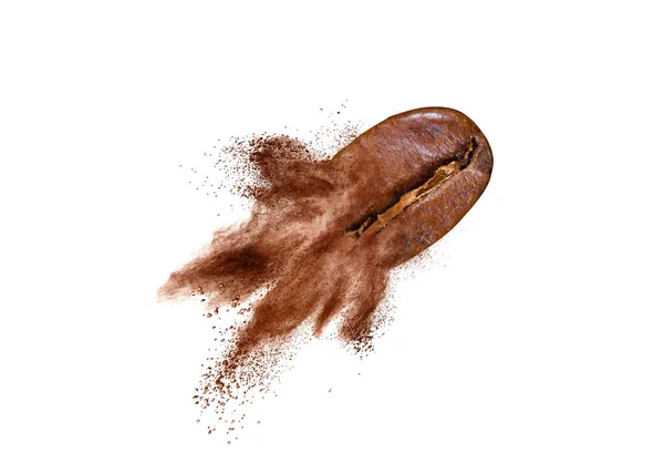 Kreativ Bild Från Flygande Kaffeböna Med Pulver Explosion Vit Bakgrund — Stockfoto