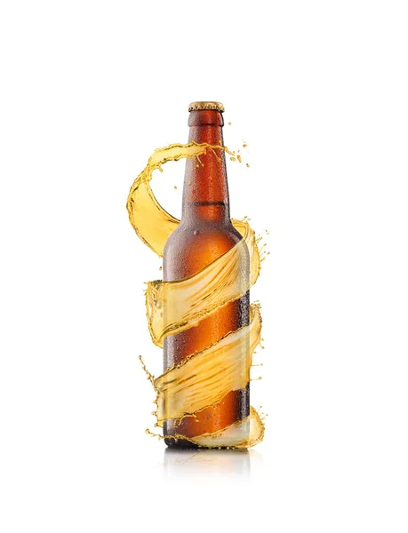Bierflasche Mit Wassertropfen Und Kreativer Spirale Braune Flasche Auf Weißem — Stockfoto