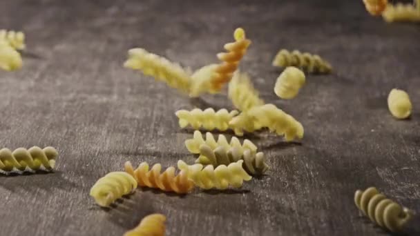 Macarrones Sobre Mesa Concepto Comida Italiana — Vídeo de stock