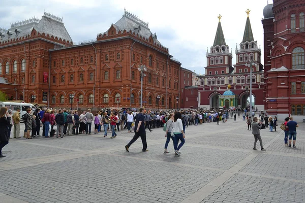 Москва Россия Август 2018 Года Люди Стоят Очереди Красной Площади — стоковое фото