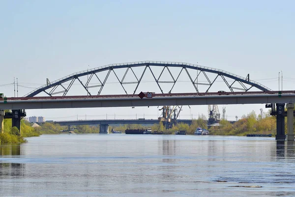 Tyumen Rusko Srpna Dva Mosty Přes Řeku Tura — Stock fotografie
