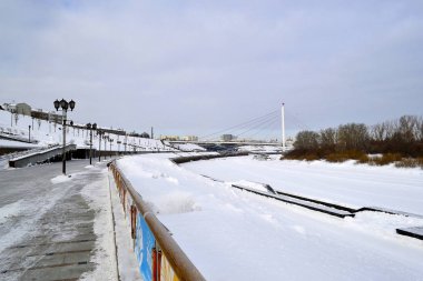 Severler ve Tyumen, Russi setin köprü görünümü