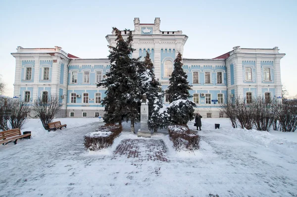 Tyumen, russland, 9. januar 2020: staatliche agrarische universität von no — Stockfoto