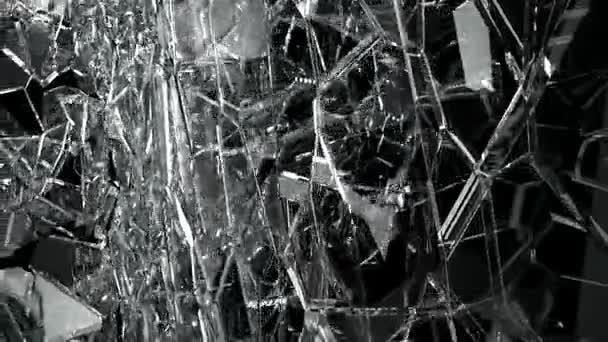 ガラス亀裂とスローモーションで粉砕。アルファ — ストック動画
