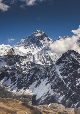 Everest zirvesine Gokyo RI tepe Himalayalar