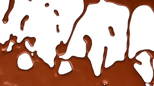Flujo Chocolate Sobre Fondo Blanco — Vídeos de Stock