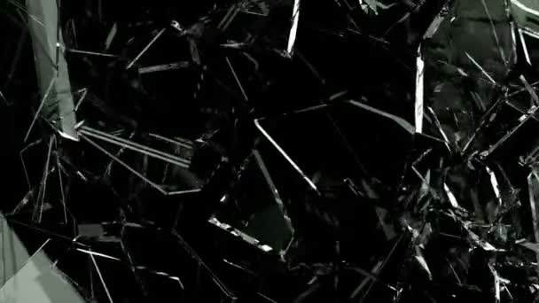 Verre cassé et brisé au ralenti 