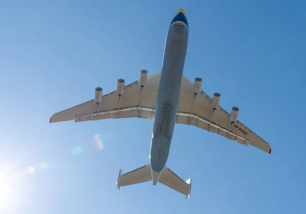 225 Antonov Mriya Aterrizando Aeropuerto Internacional Kiev Antonov Después Realizar —  Fotos de Stock