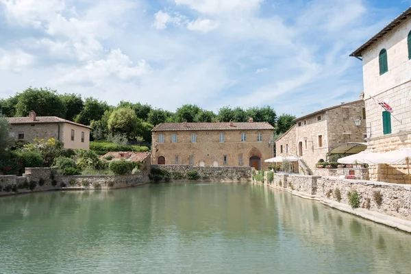 Bagno Vignoni hot spring bath — Stock Photo, Image