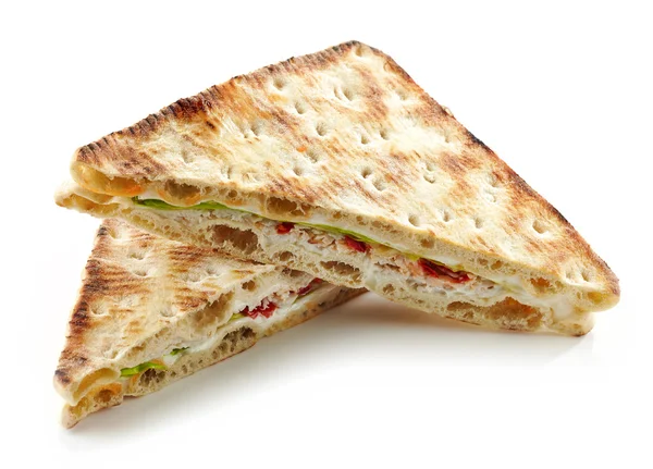 Panino con pollo e crema di formaggio — Foto Stock