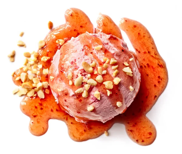 Palla gelato alla fragola — Foto Stock