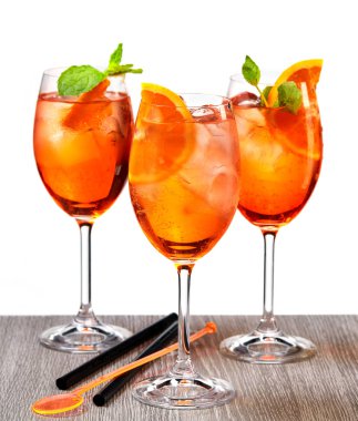 aperol spritz kokteyl bardak