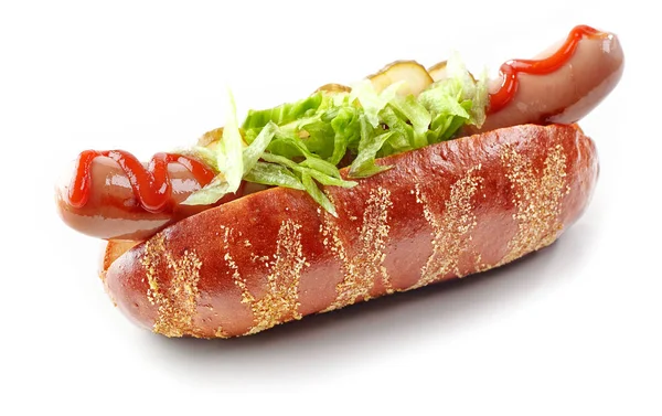 Hotdog beyaz zemin üzerine — Stok fotoğraf
