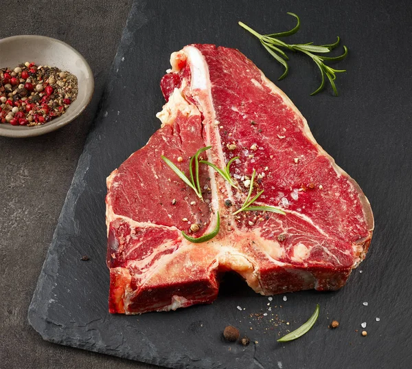 Fresh raw T bone steak — Stock Photo, Image