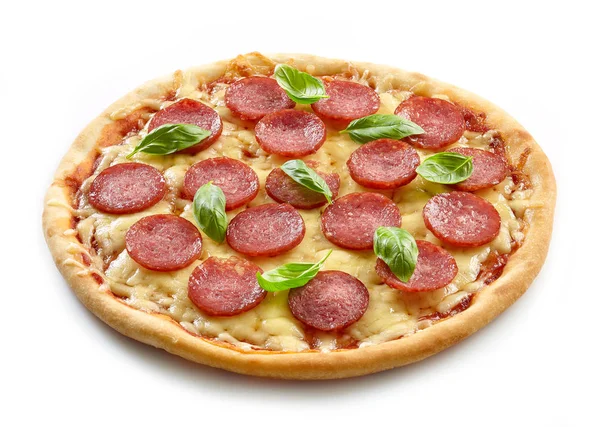 Pizza fraîchement cuite — Photo