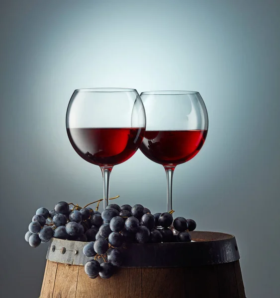 Two glasses on red wine — Stock Photo, Image