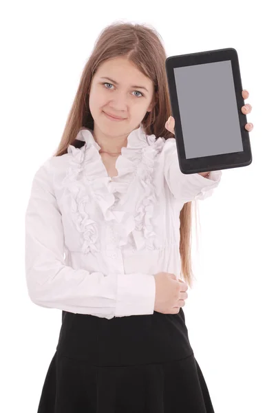 Junge Frau hält digitales Tablet in der Hand — Stockfoto