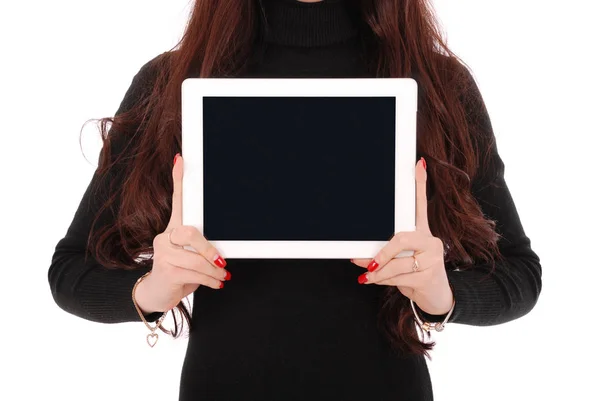 Genç kız bir boş yatay tablet ekran gösterilen — Stok fotoğraf