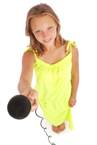Hermosa chica adolescente con micrófono —  Fotos de Stock