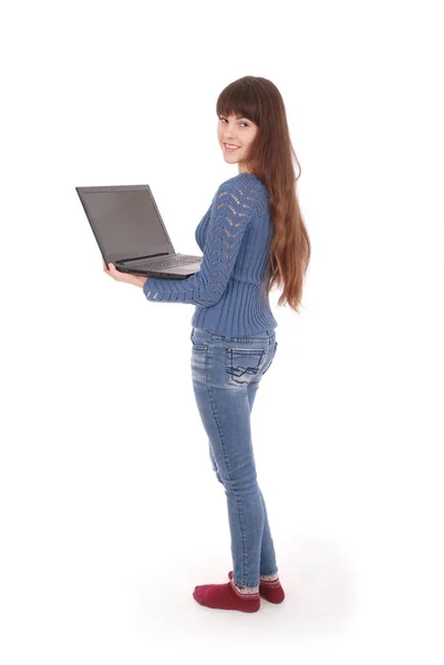 Porträt eines Teenagermädchens mit Laptop — Stockfoto