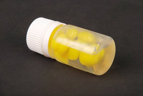 Close up de milho amarelo sintético para a pesca — Fotografia de Stock