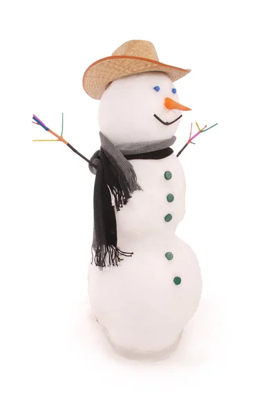 Pupazzo di neve bianco con sciarpa e cappello da cowboy . — Foto Stock