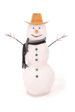 Şerif'in şapka ve atkı ile beyaz kardan adam. 