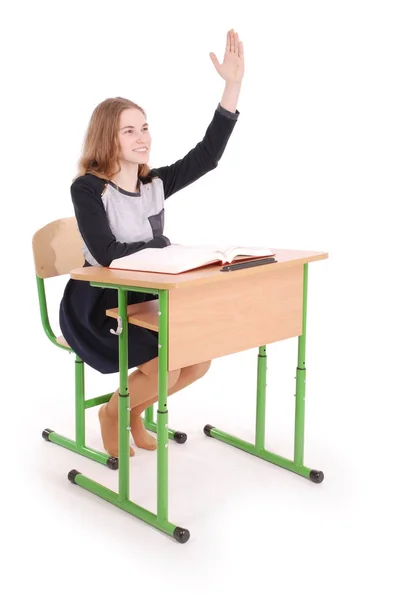 Adolescente escolar chica levantando la mano para hacer una pregunta —  Fotos de Stock