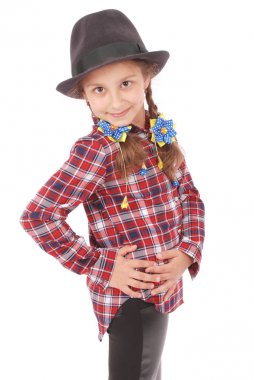 küçük kız gülümseyerek portre