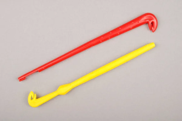 Red and yellow loop tier — Stock Photo, Image