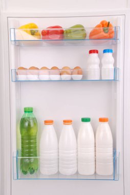 buzdolabı kadar dolu