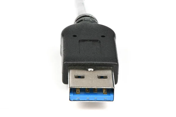 Cable USB de primer plano aislado en blanco . —  Fotos de Stock