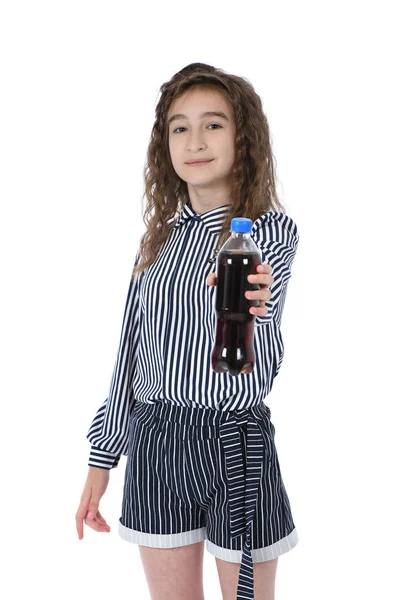 Child drinking Cola from bottle. — ストック写真