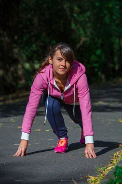 kadın koşmaya hazır