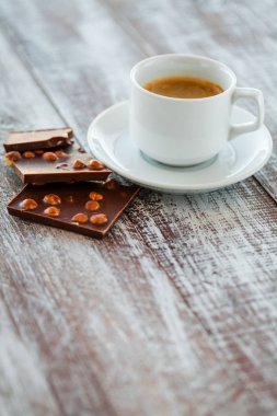Çikolata kahve ile