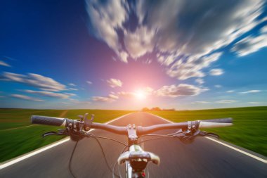 hızlı bisiklet üzerinde azalan