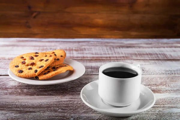 Cup of coffee on   table — Stock Photo, Image