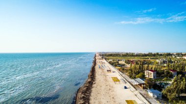 Güzel güneşin doğuşunu Beach.
