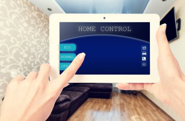 Uzaktan ev kontrol sistemi 