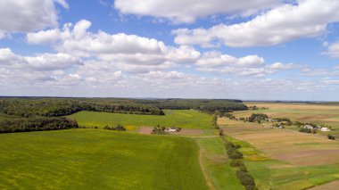Yeşil alan gün batımında İHA ile çekilecek.