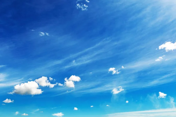 Céu nuvens, céu com nuvens e sol — Fotografia de Stock