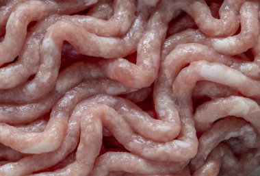 Domuz eti ve biftekten kıyma.