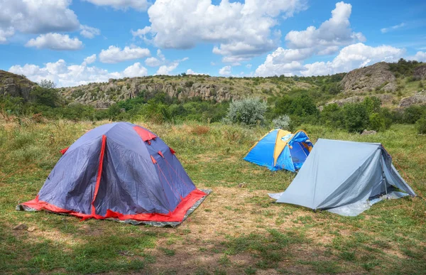 テントと夏の風景 — ストック写真