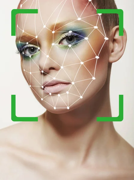 Biometrische Verifizierung. junge Frau. das Konzept einer Technologie — Stockfoto