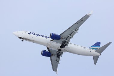 Novosibirsk - 30 Ekim: Boeing 737-800 X-Wing Vp-Bve Yakutya Havayolları Novosibirsk Tolmachevo havaalanına iniş. 30 Ekim 2016 Novosibirsk Rusya'da