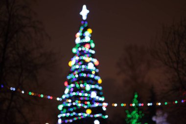 Yeni yıl Noel ağacı ışıkları bokeh