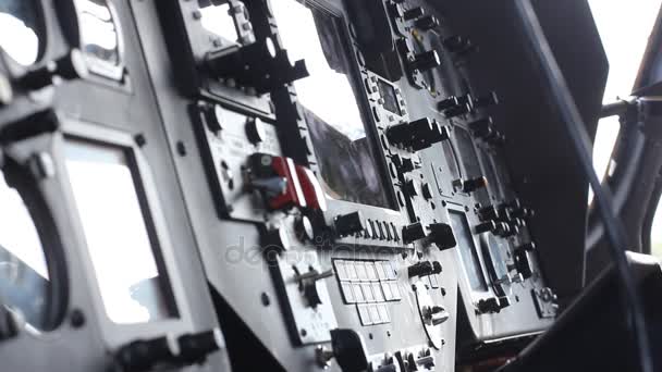 飞机驾驶舱中的设备 — 图库视频影像