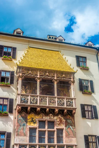 O telhado dourado em Innsbruck, Áustria . — Fotografia de Stock