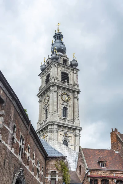 Belfry of Mons na Bélgica . — Fotografia de Stock
